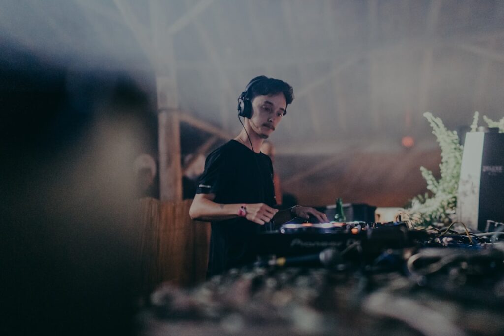 Wessel van Diepen: Het veelzijdige talent op de Nederlandse radio